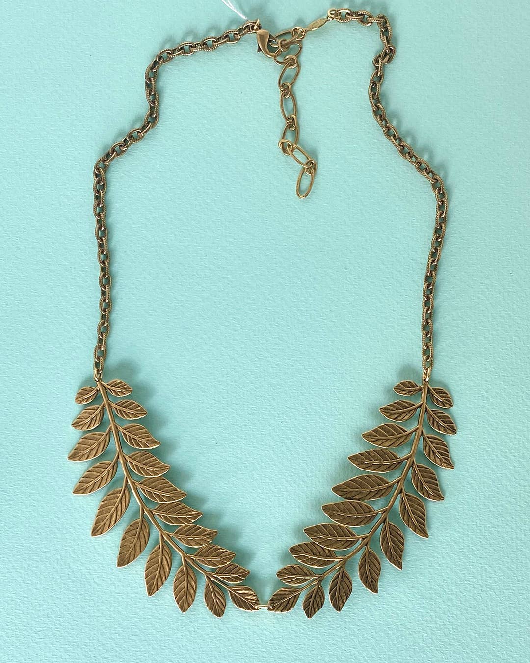 Golden Leafy Collar Necklace