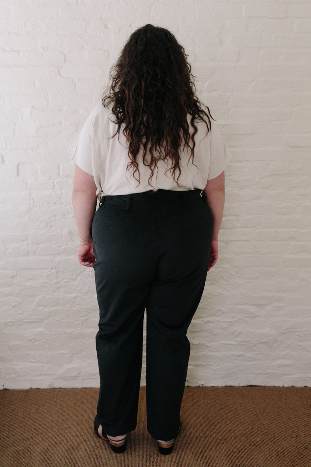 Long Perfect Pant in Black Velvet