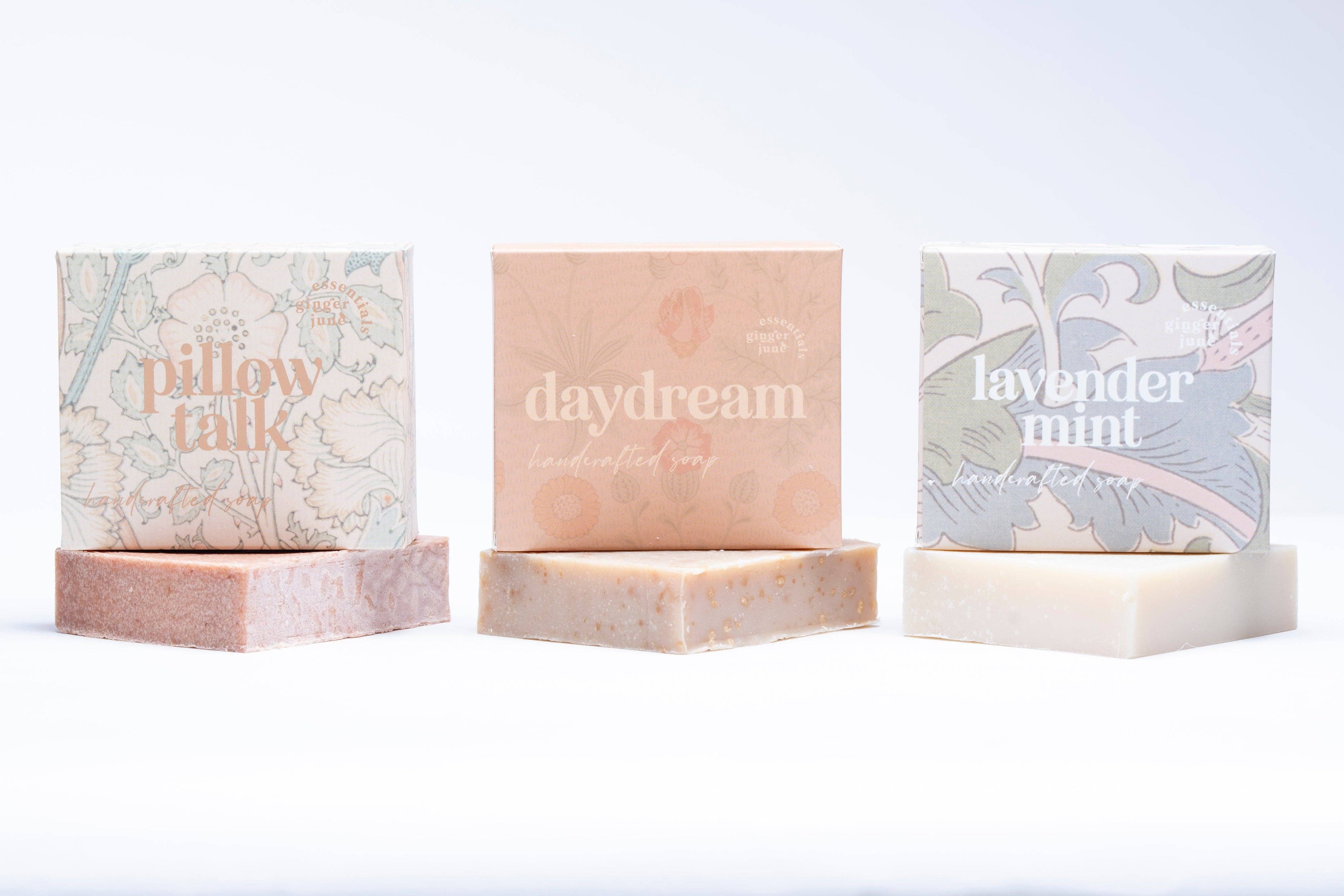 Moisturizing soap • Pillow Talk • made with coconut oil, olive oil, babassu, honey & clay