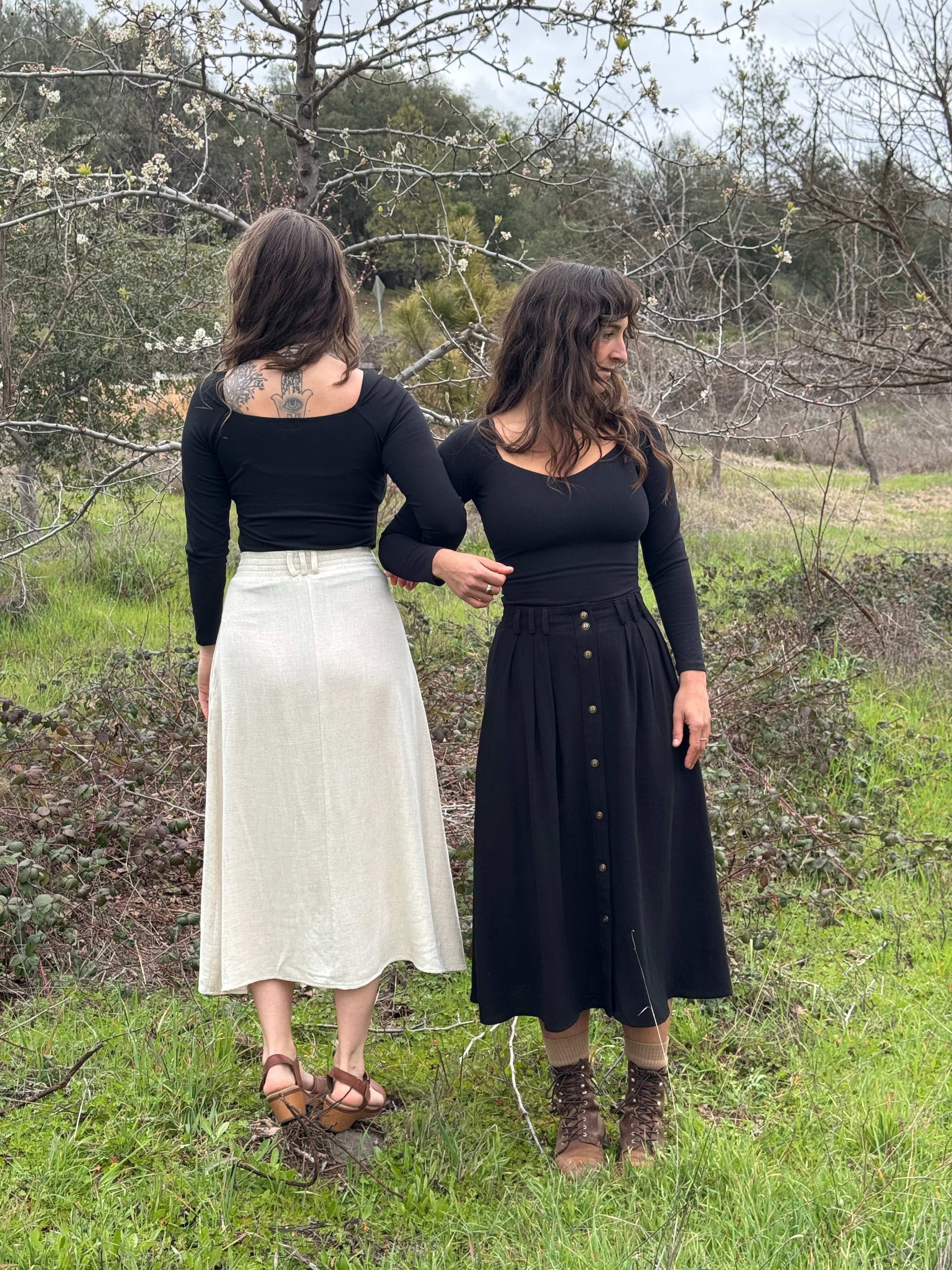 Trices Skirt in Textured Oat Linen